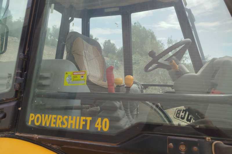 OmecoHub - Immagine JCB 4CX